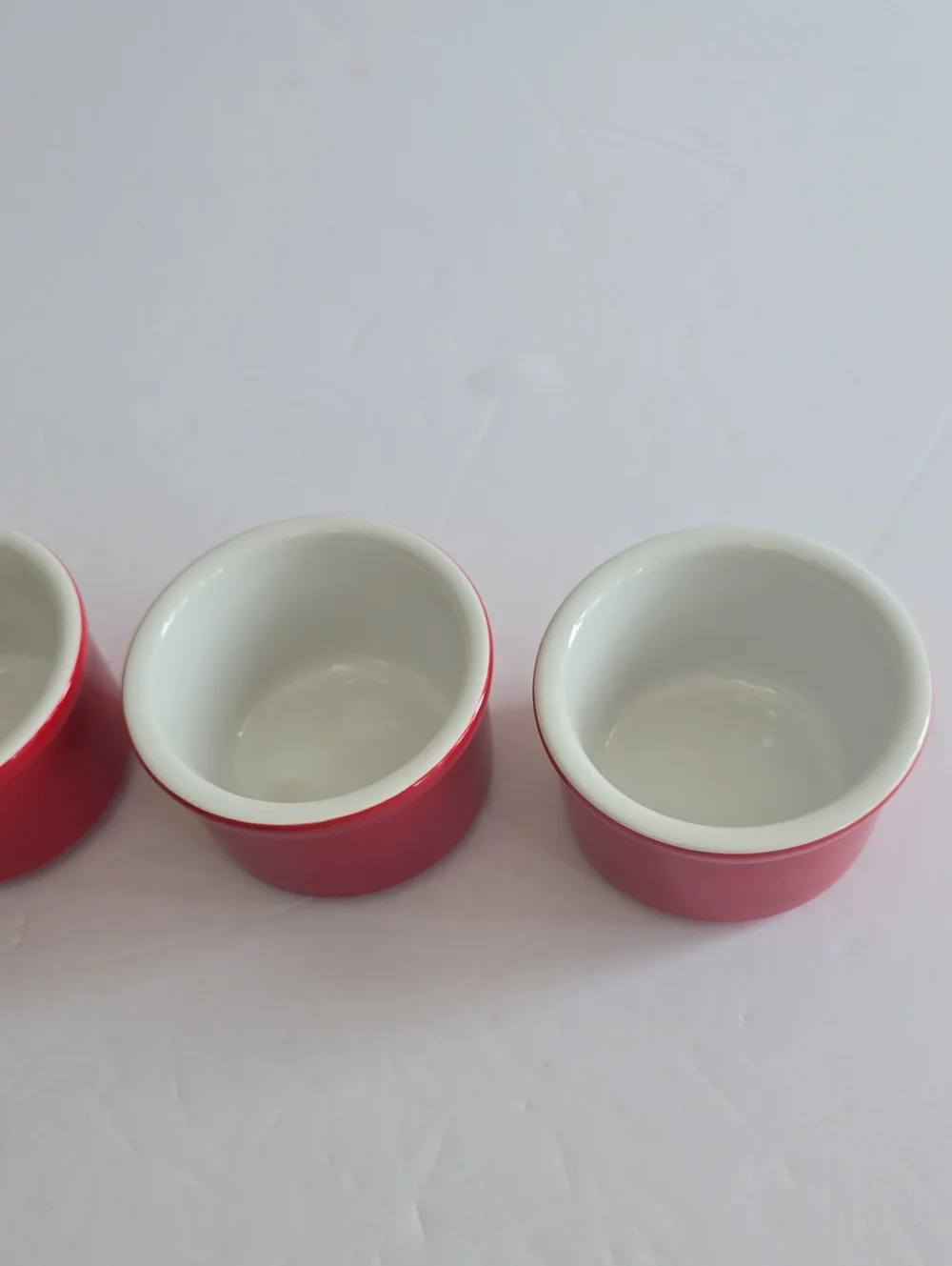 Cuisinart Set Of 4 Red Ramekins Mini Dish Bowls Stoneware 5.0 Fl Oz